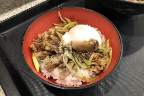 丼！ お知らせ - 選べて嬉しい満腹セット！530円 ～3種類のミニ丼から、お